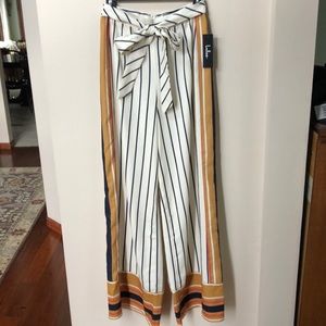 Lulus striped paints